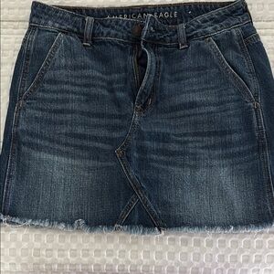 American Eagle Outfitters Women's Blue Denim Skirt